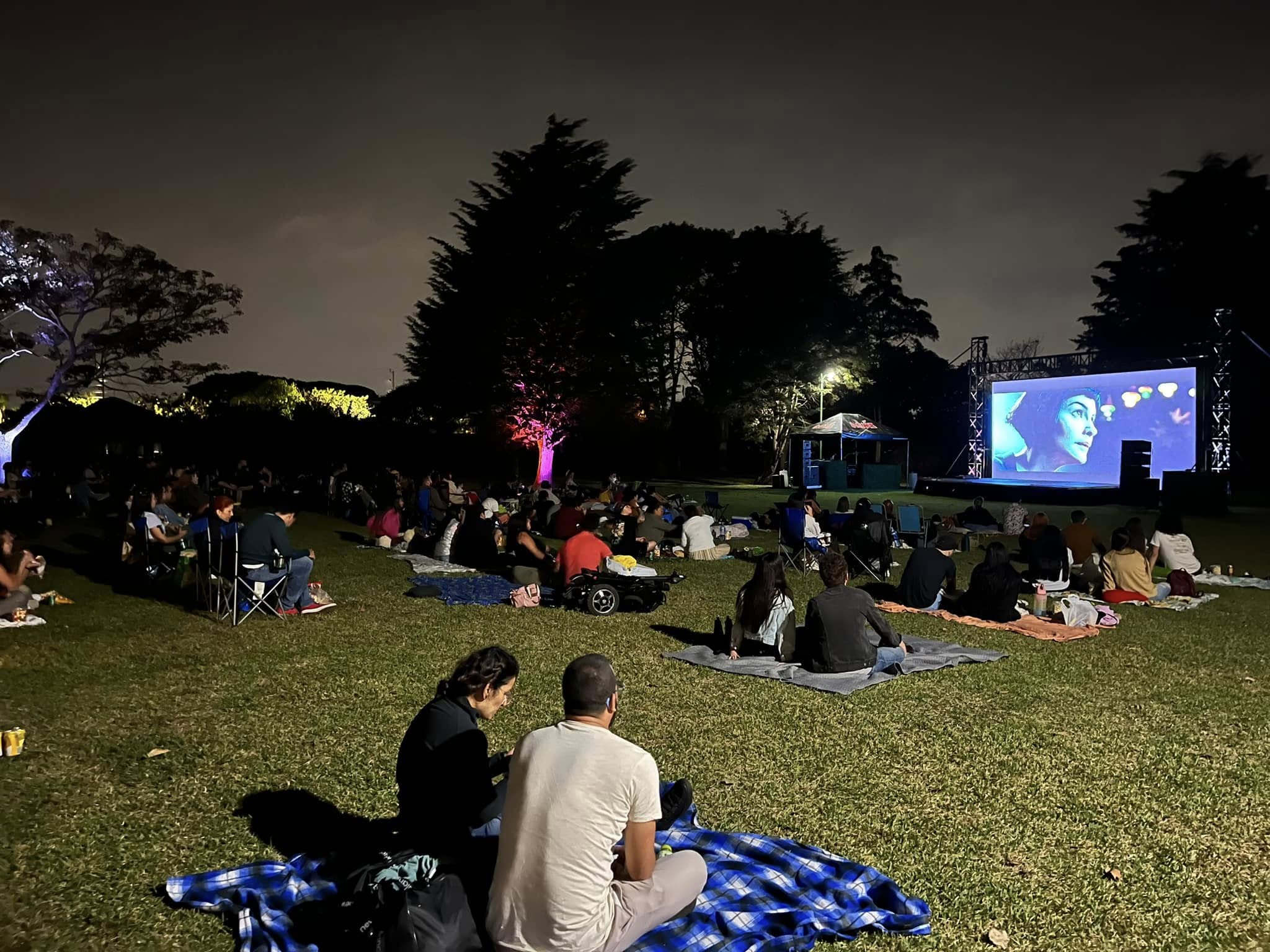 Cine al aire libre